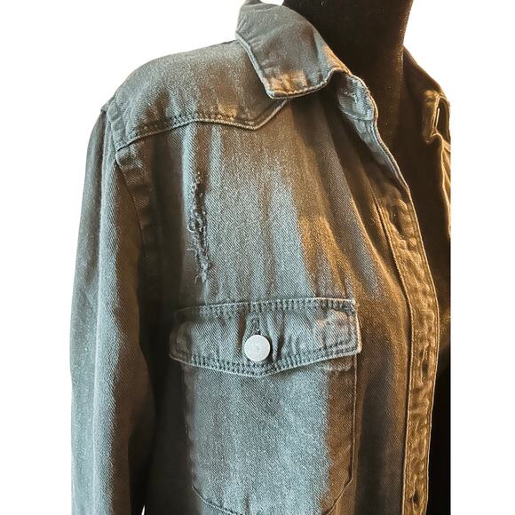 Black Distressed Denim Shacket Women's Size M Oversized Jacket - Picture 2 of 4